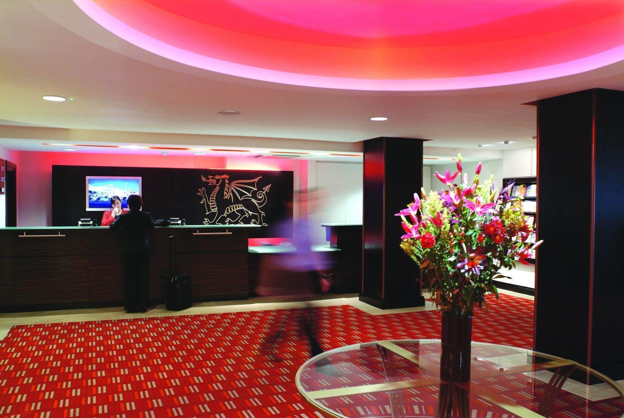 The Dragon Hotel Swansea Ngoại thất bức ảnh
