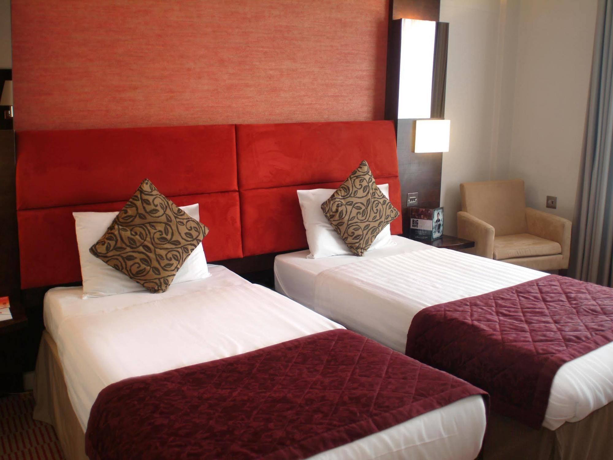 The Dragon Hotel Swansea Ngoại thất bức ảnh